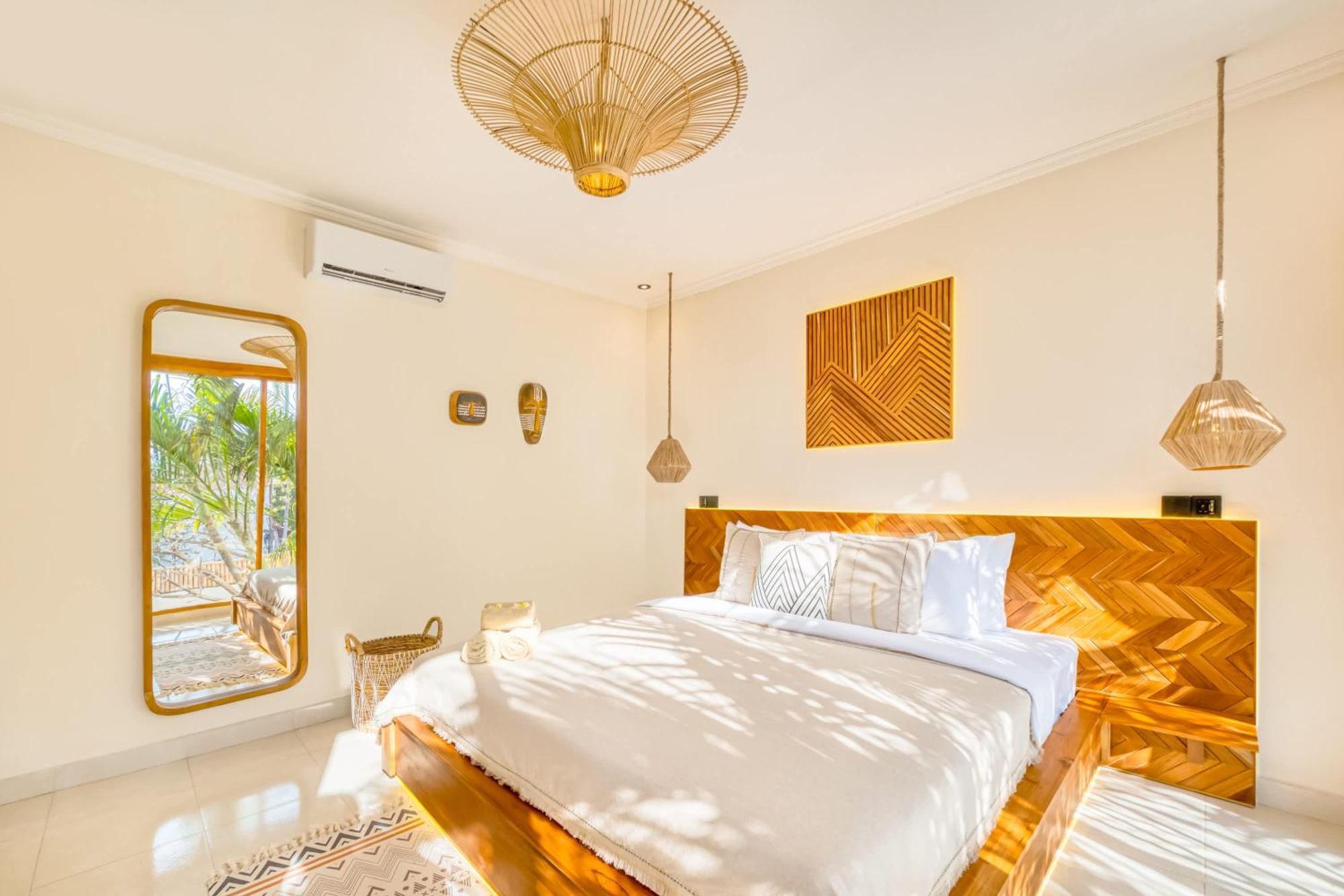 Aztec - 6bdr Private Pool And Garden Seminyak (Bali)